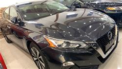 نيسان ألتيما